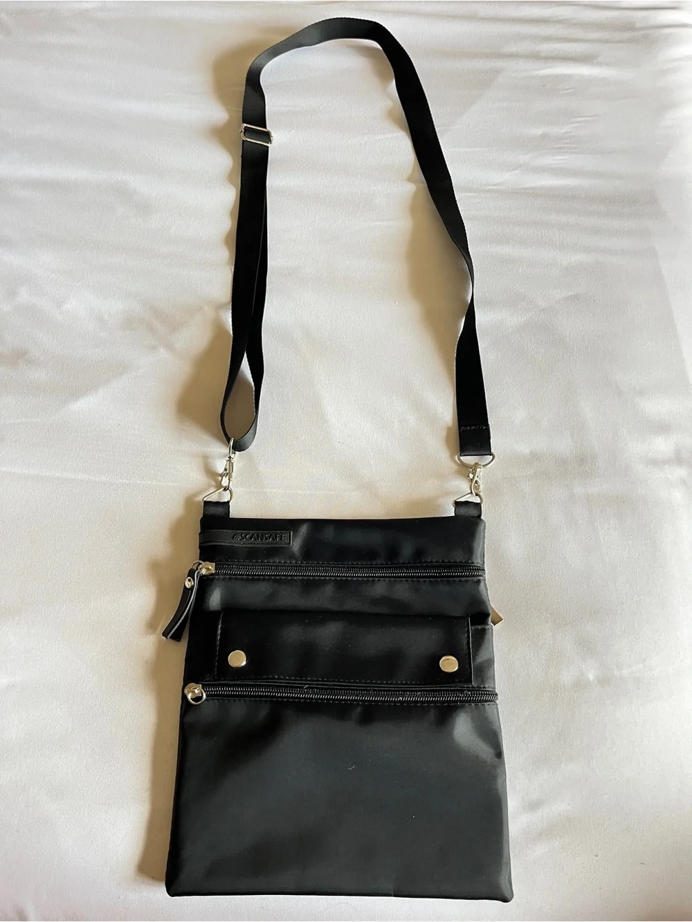 SCANSAFE Black RFID Crossbody Travel Bag Purse Small 8.5